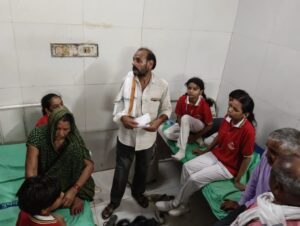 Serious questions : स्कूल वैन पलटने से एक दर्जन से अधिक बच्चे घायल, सुरक्षा व्यवस्था पर गंभीर सवाल खड़े हुए