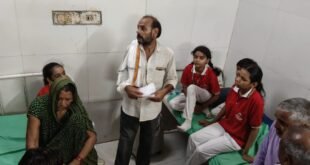 Serious questions : स्कूल वैन पलटने से एक दर्जन से अधिक बच्चे घायल, सुरक्षा व्यवस्था पर गंभीर सवाल खड़े हुए