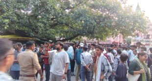 Demand for resignation : राहुल गांधी और अखिलेश यादव प्रधानमंत्री आवास प्रदर्शन के दौरान हिरासत में, शिक्षा मंत्री के इस्तीफे की मांग तेज हुई