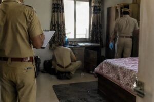 Apprehension : पुलिस महकमे में शोक की लहर : बीकानेर में इंस्पेक्टर श्रवण विश्नोई ने क्वार्टर में लगाई फांसी, ट्रांसफर से परेशान होने की आशंका