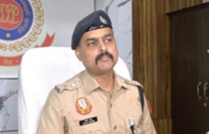 Sachin Sharma : कॉकरोच जनता पार्टी को संसद मार्च की कोई अनुमति नहीं, निषेधाज्ञा लागू : डीसीपी सचिन शर्मा