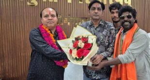 Congratulations : नगर परिषद के नव नियुक्त आयुक्त मिल्खराज चुघ का किया अभिनंदन