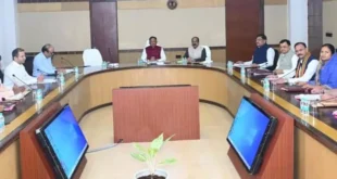 Chief Minister Vishnu Deo : रायपुर में मंत्रिपरिषद बैठक शुरू, मुख्यमंत्री विष्णुदेव साय ने लोक कलाकार विक्रम यादव का हाल जाना ?