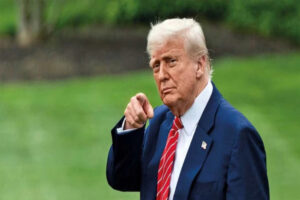 President Trump said : तेहरान पर नए हमलों के बाद राष्ट्रपति ट्रंप बोले-'पता नहीं ईरान समझौते का सम्मान करेगा या नहीं'
