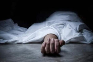 School students : बेंगलुरु: क्लासरूम में गिरकर स्कूली छात्र की मौत, माता-पिता ने लापरवाही का लगाया आरोप