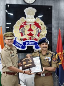 Letter of Appreciation : वाराणसी पुलिस कमिश्नरेट में हत्याकांड के सफल अनावरण पर दारोगा गौरव सिंह को प्रशस्ति पत्र सम्मान