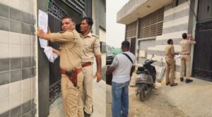 Bike recovered : सहारनपुर एटीएम कार्ड बदलकर ठगी करने वाला शातिर जालसाज गिरफ्तार, 209 ग्राम चरस, सात एटीएम कार्ड और बाइक बरामद