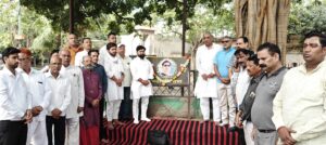 Final Tribute : हापुड़ में स्वर्गीय भरत भूषण तिवारी को भावभीनी श्रद्धांजलि, सर्व समाज ने नम आंखों से दी अंतिम श्रद्धांजलि