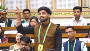 Gaurav Samman : राष्ट्रीय युवा संसद में दमोह के निखिल सोनी ने प्रभावशाली वक्तव्य से बढ़ाया मध्य प्रदेश का गौरव सम्मान