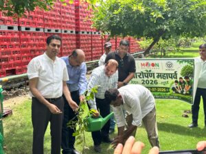 Plantation Drive : हापुड़ में वृक्षारोपण महायज्ञ 2026 के तहत एक दिन में 11.55 लाख पौधों का सफल रोपण अभियान