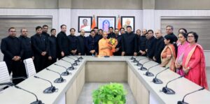 New Posting : प्रोन्नत आईएएस अधिकारियों ने मुख्यमंत्री योगी आदित्यनाथ से की मुलाकात, जल्द जारी होंगी नई तैनाती के आदेश