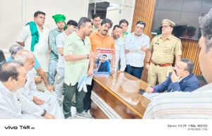 Assurance : ब्राह्मण-यादव महासभा प्रतिनिधिमंडल से मिले एसपी हापुड़, निष्पक्ष कार्रवाई का दिया आश्वासन
