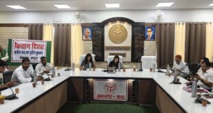 Solution-oriented : हापुड़ किसान दिवस में किसानों की समस्याओं पर गंभीर मंथन, जिलाधिकारी ने एक सप्ताह में समाधान निर्देशित