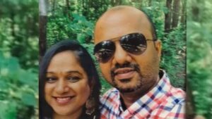 Female doctor : कर्नाटक के धारवाड़ में महिला डॉक्टर पति की हत्या के आरोप में गिरफ्तार, आठ वर्षीय बेटा घायल मिला