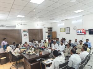 Highest priority : जिलाधिकारी कविता मीना ने मतदान केंद्रों के परिवर्तन पर की समीक्षा, मतदाताओं की सुविधा को बताया सर्वोच्च प्राथमिकता