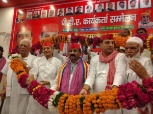 Took aim : सपा प्रदेश अध्यक्ष श्यामलाल पाल का हापुड़ में भव्य स्वागत, संविधान और पेपर लीक के मुद्दे पर सरकार पर साधा निशाना
