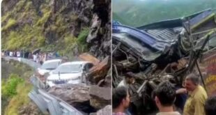 Jammu and Kashmir : लगातार बारिश और भूस्खलन से माता वैष्णो देवी और अमरनाथ यात्रा पर अस्थायी रोक, जम्मू-कश्मीर में जनजीवन प्रभावित