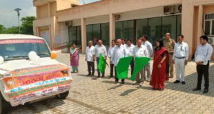 Free Vaccination : हापुड़ में राष्ट्रीय पशुरोग नियंत्रण कार्यक्रम के तहत एफएमडी टीकाकरण अभियान का शुभारंभ, 2.50 लाख पशुओं का होगा निःशुल्क टीकाकरण