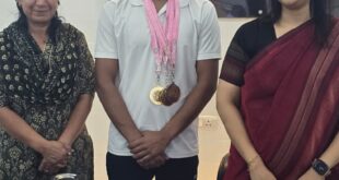 Bright future : जिलाधिकारी ने राष्ट्रीय स्तर के निशानेबाज रूद्र कर्दम को मेडल पहनाकर सम्मानित किया, उज्ज्वल भविष्य की शुभकामनाएं दीं