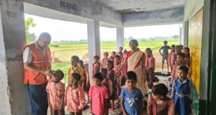 Message on Cleanliness : बरसाती बीमारियों से बचाव हेतु होम्योपैथिक औषधि वितरण अभियान में 97 बच्चों को दवाएं एवं स्वच्छता संदेश