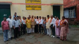 Declared elected : रामपुर में माध्यमिक शिक्षणेत्तर कर्मचारी एसोसिएशन का चुनाव सम्पन्न, मनीष कुमार मिश्रा निर्विरोध जिला अध्यक्ष निर्वाचित घोषित