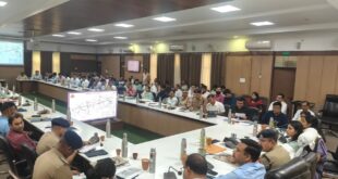 Fully alert : कावड़ यात्रा को शांतिपूर्ण बनाने के लिए प्रशासन पूरी तरह सतर्क