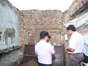 District Magistrate : संभल में भारी वर्षा से मकान की छत गिरी, दो की मौत पर जिलाधिकारी ने जताया शोक