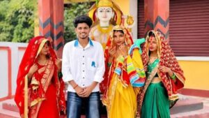 Mass suicide : अमरोहा में एक दूल्हा तीन दुल्हनों की शादी विवाद गहराया, वीडियो जारी कर सामूहिक आत्महत्या की चेतावनी