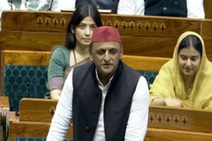 Major crises : एंटी-पेपर लीक बिल पर अखिलेश यादव का हमला, 'एक प्रधान को हटाकर प्रधानमंत्री ने खुद को बड़े संकट से बचाया'