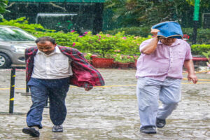 Weather after the rain : दिल्ली-NCR में झमाझम बारिश से मौसम हुआ सुहाना, 6 अगस्त के लिए यलो अलर्ट जारी ?