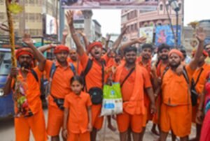 Public uprising : सावन के तीसरे सोमवार और नाग पंचमी का दुर्लभ संयोग: काशी, प्रयागराज और अयोध्या में उमड़ा आस्था का जनसैलाब ?