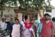 Gherao of the House : बहुआ बिजली संकट पर फूटा जनाक्रोश, गुलाबी गैंग के नेतृत्व में उपभोक्ताओं ने पावर हाउस का घेराव किया ?