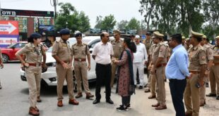 Security arrangements : DM उमेश मिश्रा और SSP संजय कुमार वर्मा ने कांवड़ यात्रा मार्ग का निरीक्षण, सुरक्षा व्यवस्थाओं को परखा ?