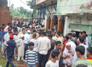 Schools in Barabanki : बाराबंकी में स्कूल जा रहे बच्चों पर गिरी जर्जर दीवार, दो की मौत, तीन घायल ?