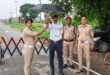 Sensitivity : यातायात प्रभारी निधि चौधरी ने कांवड़ ड्यूटी में तैनात पुलिसकर्मियों को छाते बांटकर दिखाई संवेदनशीलता ?