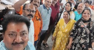 Service to Kanwariyas : दूसरी सोमवारी पर बाबाधाम में उमड़ा आस्था का सैलाब, स्वदेशी जागरण मंच ने की कांवरियों की सेवा ?