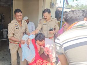 Engaged in the search : स्योहारा में सड़क पार कर रही बुजुर्ग महिला को बाइक ने मारी टक्कर, पुलिस सीसीटीवी से तलाश में जुटी ?