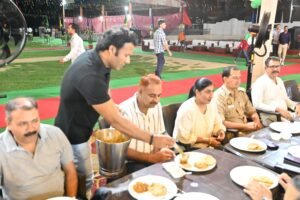 The police are a family : स्वतंत्रता दिवस पर रिजर्व पुलिस लाइन सहारनपुर में ‘बड़ा खाना’ का भव्य आयोजन, मजबूत हुई ‘पुलिस एक परिवार’ की भावना ?