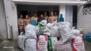 Illegal firecracker factory : सहारनपुर में अवैध पटाखा फैक्ट्री का भंडाफोड़, एक आरोपी गिरफ्तार ?