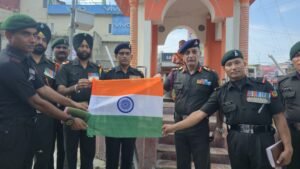Harshvardhan Honoured : स्वतंत्रता दिवस पर 51 यूपी बटालियन NCC का भव्य समारोह, पैरा एथलीट हर्षवर्धन सम्मानित
