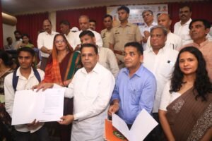 Minister Narendra Kashyap : दिव्यांगजन रोजगार मेले में 126 अभ्यर्थी चयनित, मंत्री नरेंद्र कश्यप ने किया शुभारंभ ?