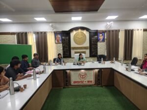 Eligible beneficiaries : पेंशनर्स की समस्याओं पर डीएम गंभीर, पात्र लाभार्थियों को समय से पेंशन देने के निर्देश ?