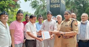 Handed over to the SDM : गौरव हत्याकांड में आरोपियों के खिलाफ कड़ी कार्रवाई की मांग, मुख्यमंत्री को संबोधित ज्ञापन एसडीएम को सौंपा ?