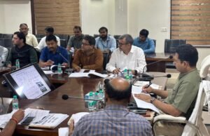 E-KYC Pending : जौनपुर में 1.64 लाख राशन कार्ड लाभार्थियों की ई-केवाईसी बाकी, डीएम ने 15 दिन में कार्रवाई के दिए निर्देश