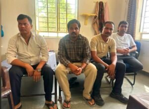 Four soldiers arrested : साइबर फ्रॉड में फंसाने की धमकी देकर रिश्वत मांगने का आरोप, अयोध्या पुलिस के चार जवान गिरफ्तार