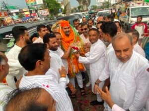 Grand welcome : भाजपा किसान मोर्चा के प्रदेश अध्यक्ष देवेंद्र चौधरी का गाजियाबाद आगमन पर भव्य स्वागत ?