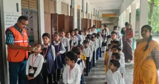 Oath : फतेहपुर में 340 बच्चों को बरसाती बीमारियों से बचाव और नशामुक्ति की दिलाई गई शपथ ?