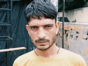 Violent clash : धामपुर में तेज रफ्तार दो ट्रकों की भीषण भिड़ंत, हादसे में दो की मौत, दो घायल ?