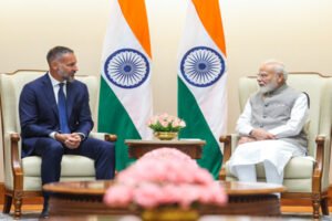 Narendra Modi : प्रधानमंत्री नरेंद्र मोदी से मिले प्रिंस रहीम आगा खान पंचम, साझेदारी मजबूत करने पर हुई चर्चा ?