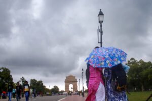 Air Quality : दिल्ली-एनसीआर में बारिश की संभावनाएं कम, वायु गुणवत्ता 'ग्रीन जोन' में बरकरार ?